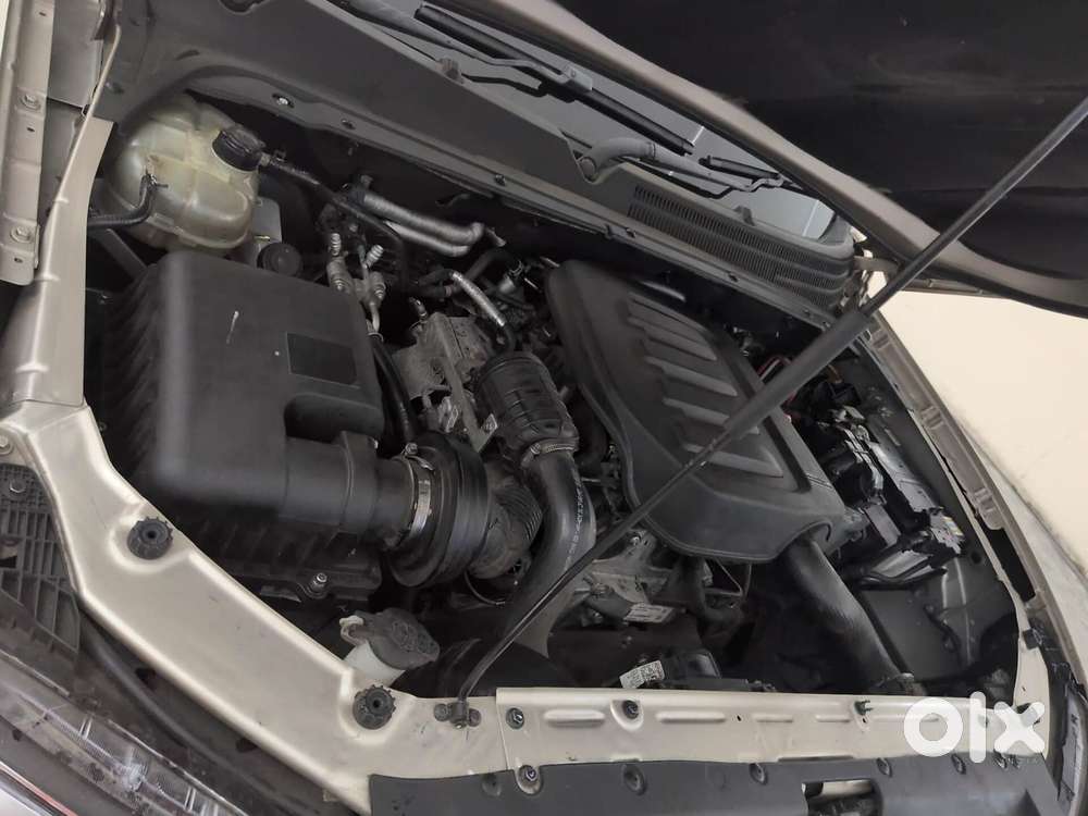 Mahindra Scorpio N Z8 L Petrol At 7 Str, 2022, Petrol