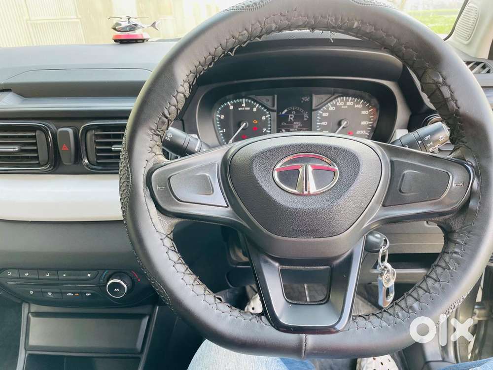 Tata Punch Pure, 2022, Petrol