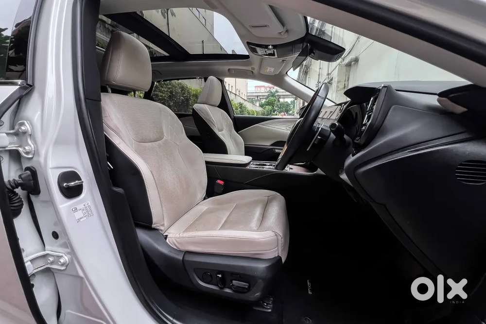 Lexus Rx, 2025, Petrol
