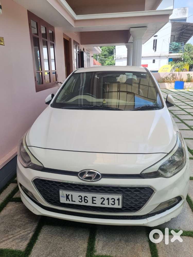 Hyundai I20 Spotz 2015