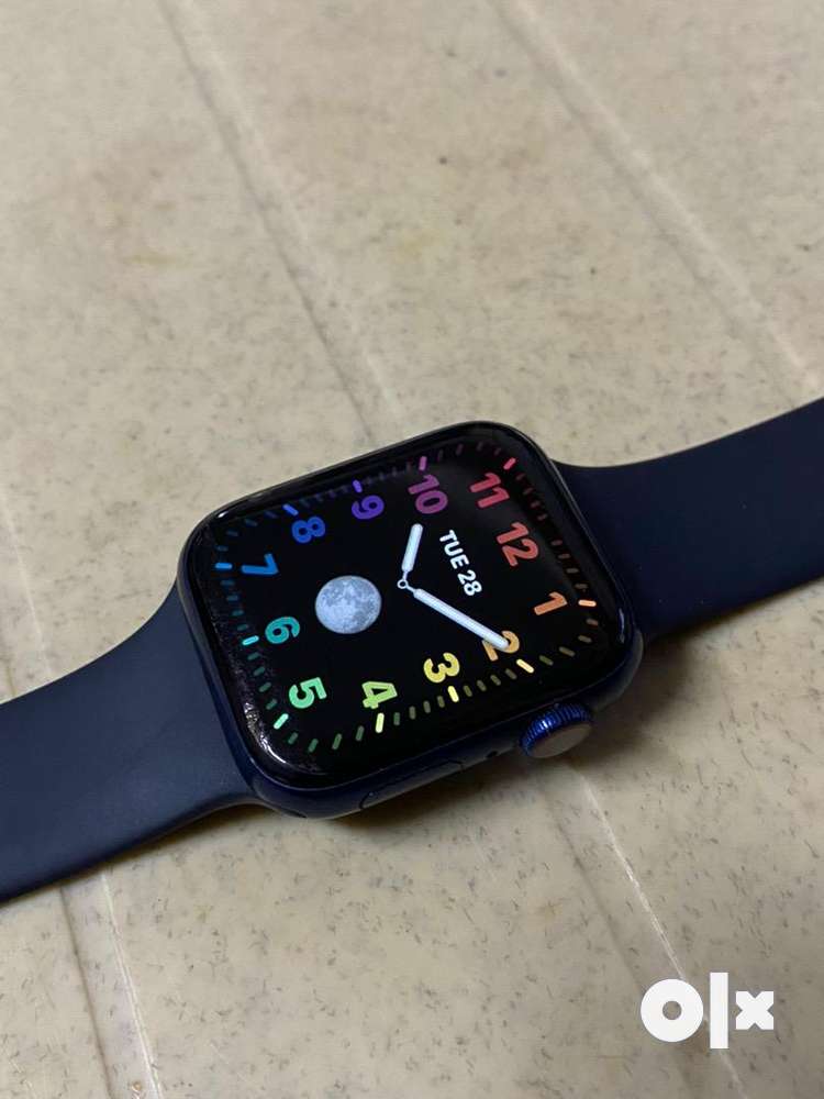 Apple watch second hand near online me