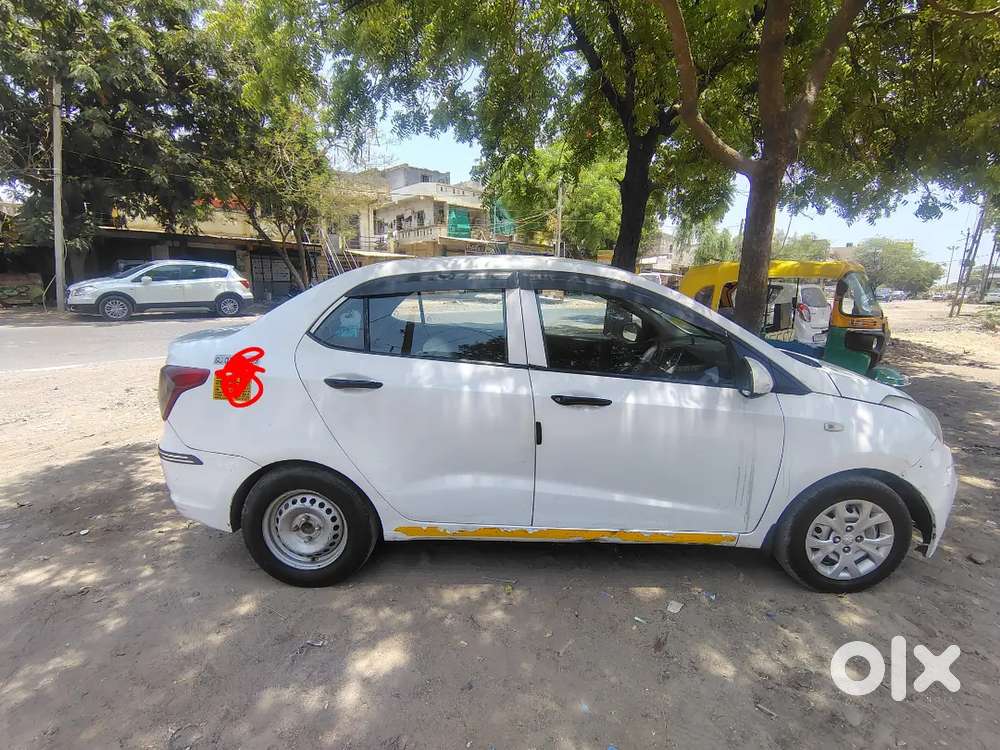 Hyundai Xcent 2017 Diesel Well Maintained