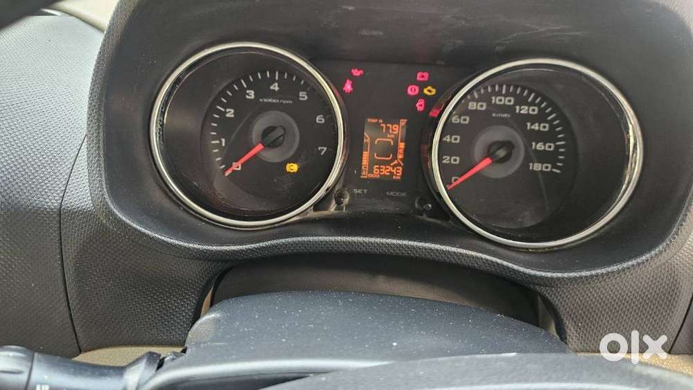 Mahindra Tuv 300 Mhawk100 T8, 2017, Diesel