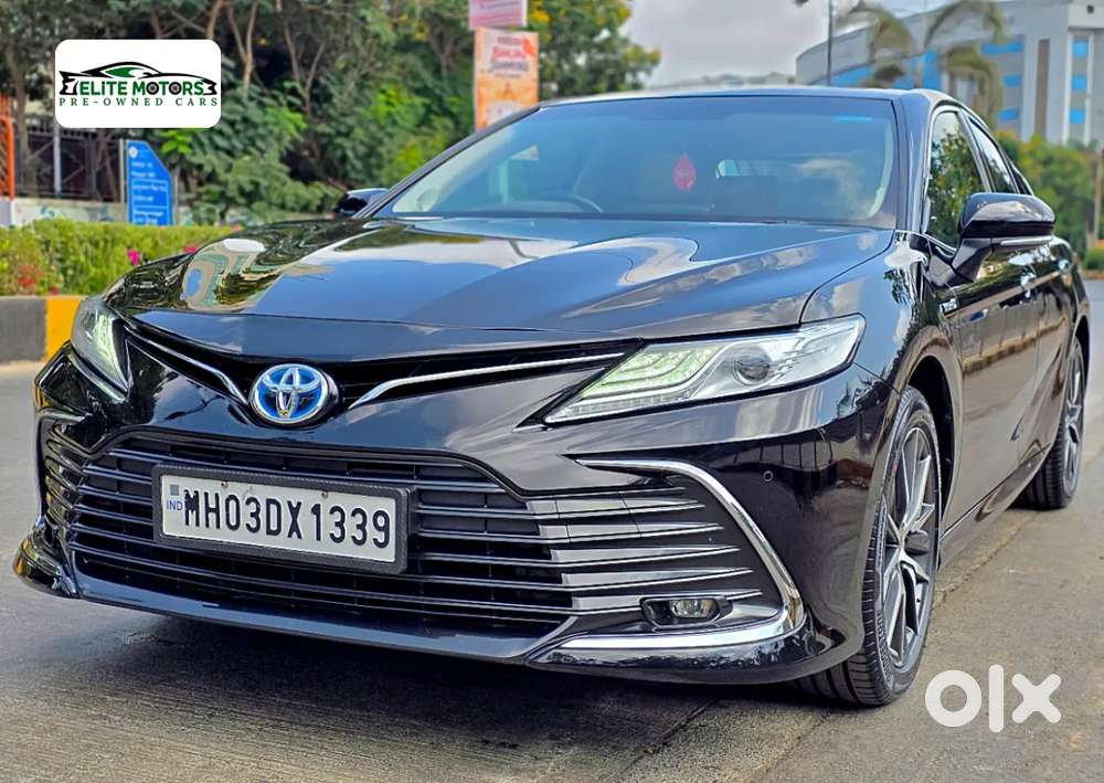 Toyota Camry Hybrid, 2022, Petrol