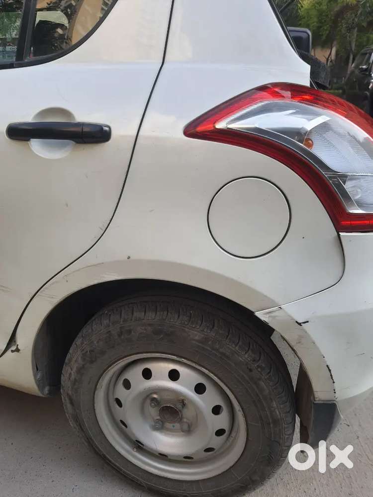Maruti Suzuki Swift Lxi 2012 Car