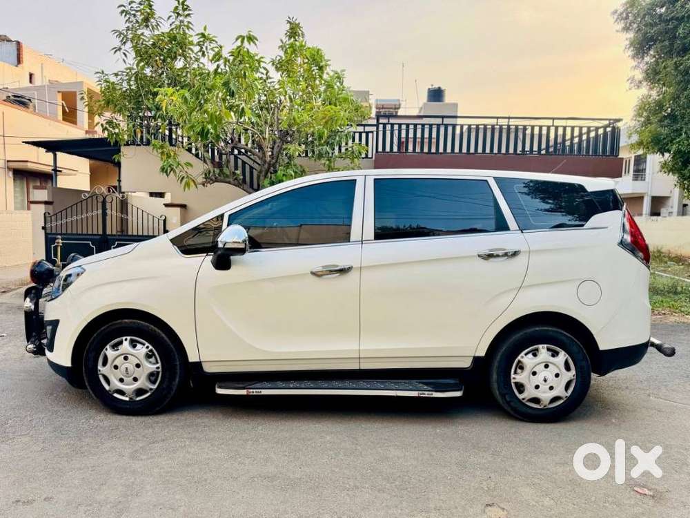 Mahindra Marazzo M2, 2019, Diesel