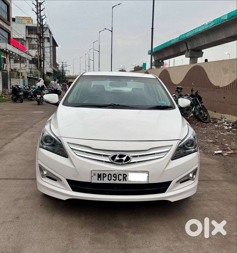 Hyundai Verna 1.6 Sx Crdi, 2015, Diesel