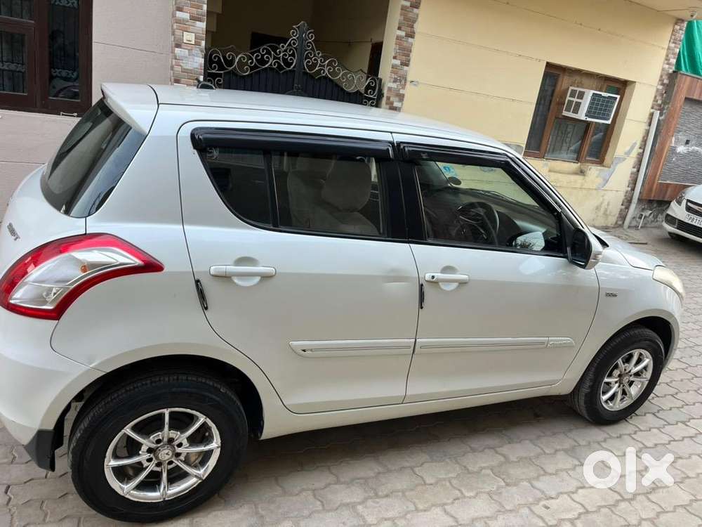 Maruti Suzuki Diesel 2014 First Owner Lady Driven