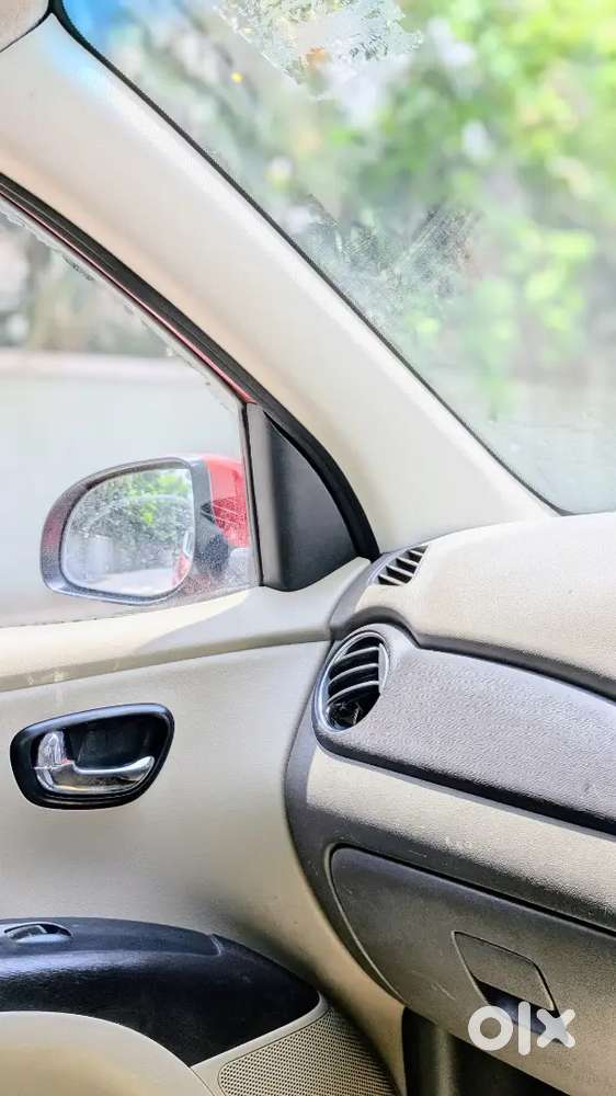 Hyundai I10 Sportz Petrol 2012