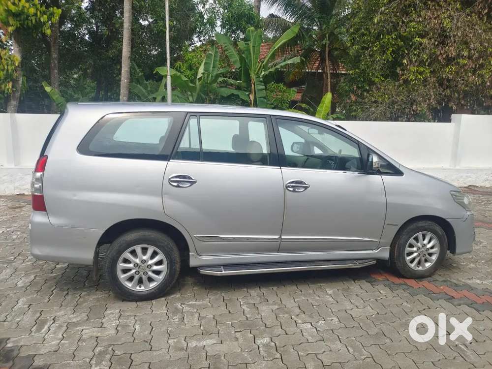 Innova V 2013