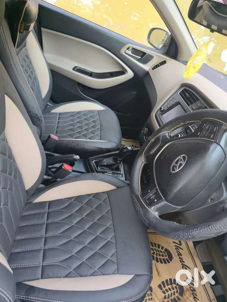I20 Asta/ Petro+cng/ Top Model Running Whealcle