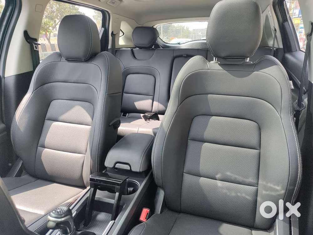 Tata Harrier Fearless Plus Dark Edition At, 2021, Diesel