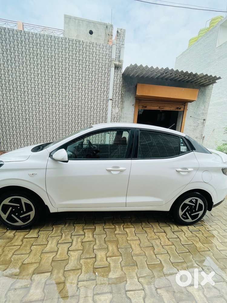 Hyundai Aura 2025 With 22000 Km Commercial