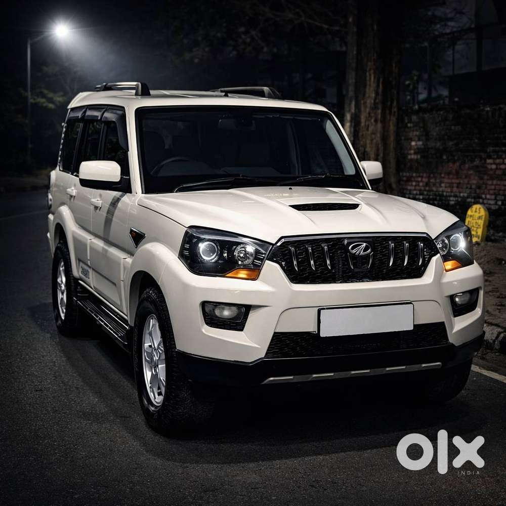 Mahindra Scorpio S10 At 2wd, 2017