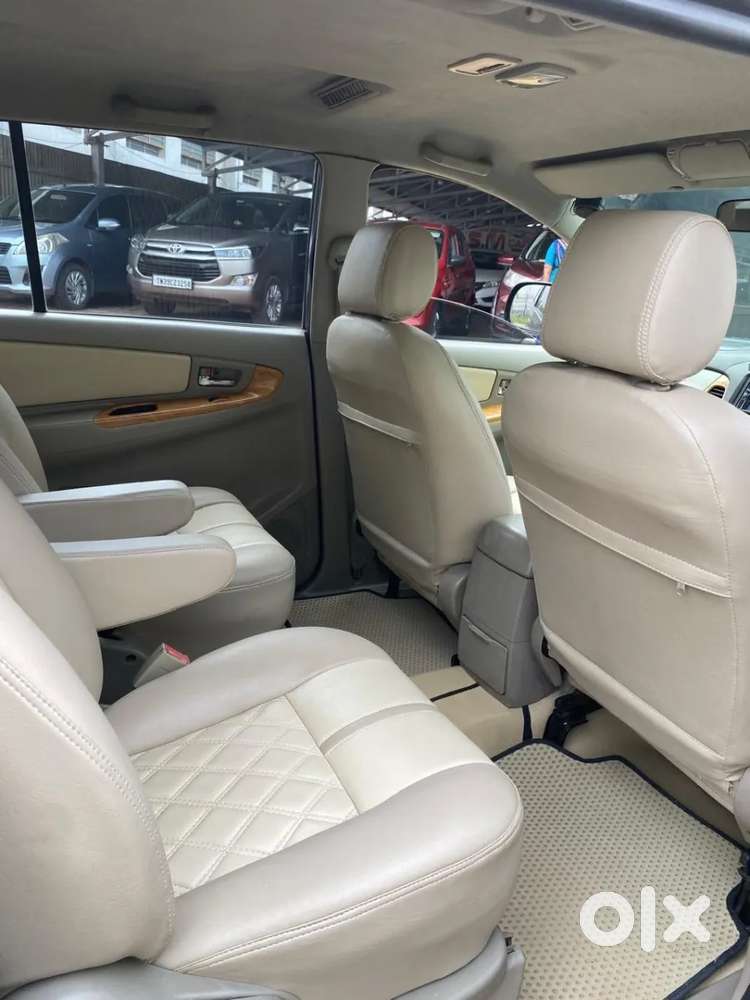 Toyota Innova, 2009, Diesel