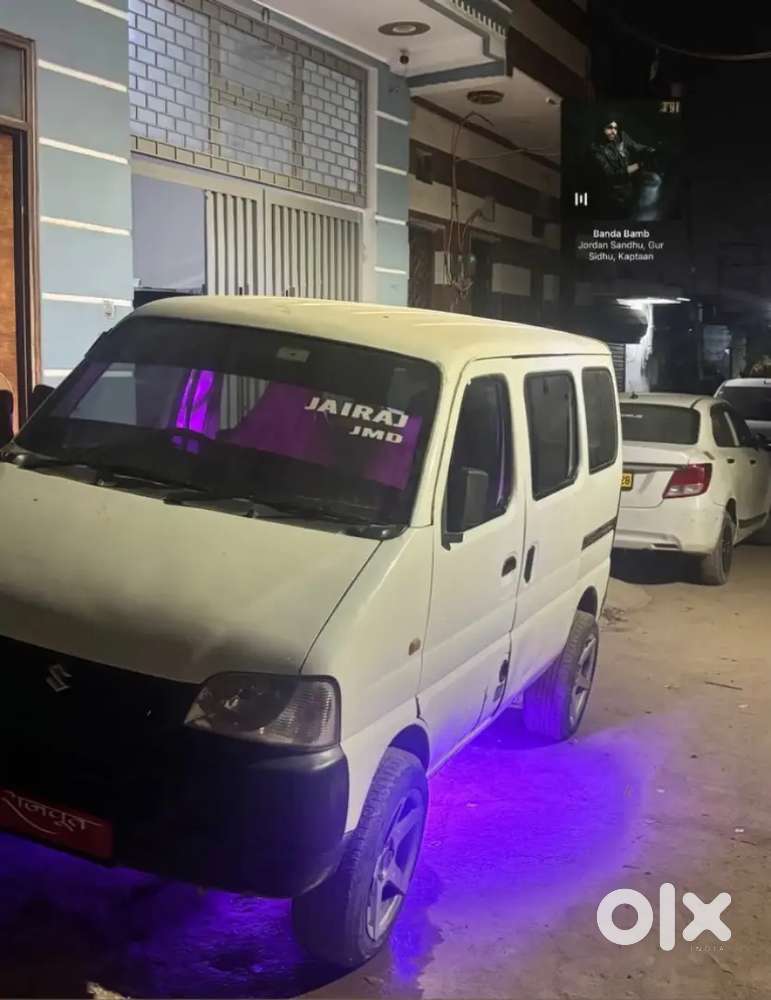 Maruti Suzuki Eeco 2015 Variant