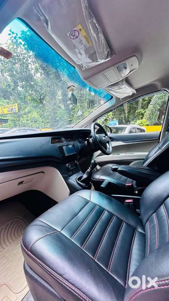 Mahindra Marazzo M2, 2018, Diesel