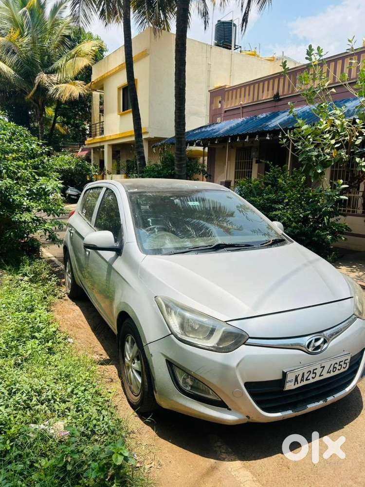 Hyundai Diesel Car 2012 Km Driven