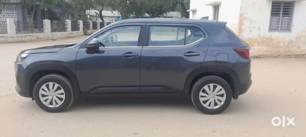Honda Elevate V Mt, 2023, Petrol