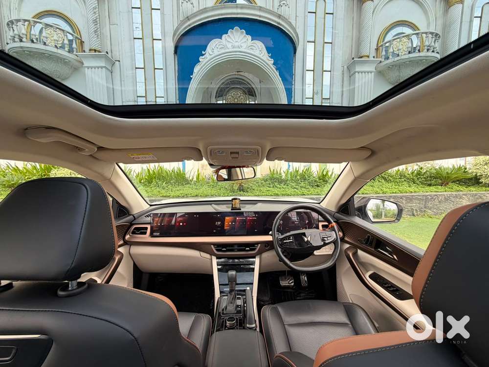 Mahindra Xuv 7xo Ax7 At, 2026, Petrol