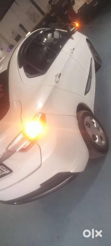 New Candition Car Zero Dent