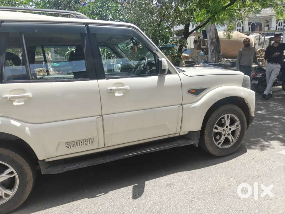 Mahindra Scorpio 2015 Diesel 175000 Km Driven
