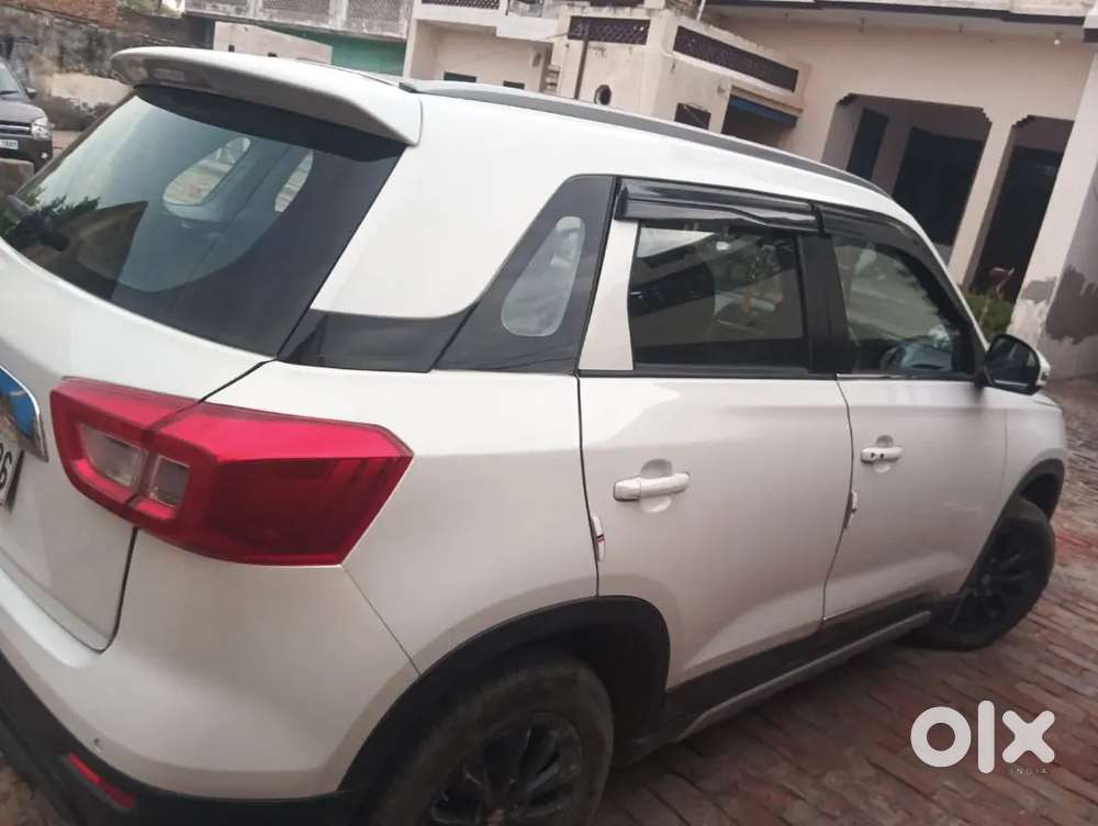 Maruti Brezza Vxi Hybrid 2022