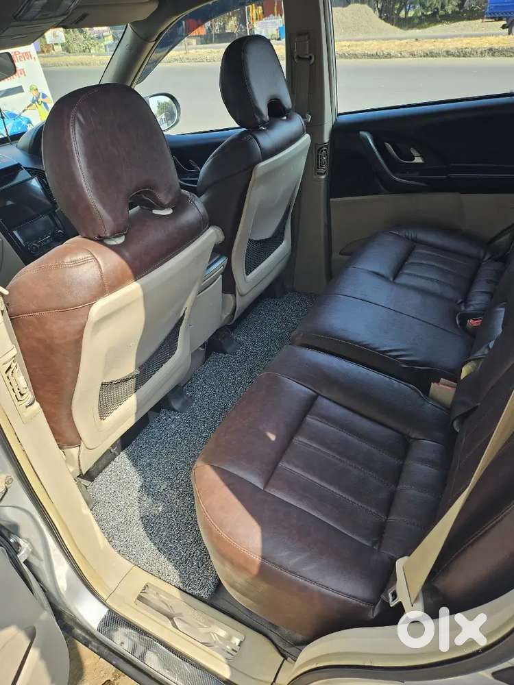 Mahindra Xuv500 2015 Diesel 80153 Km Driven