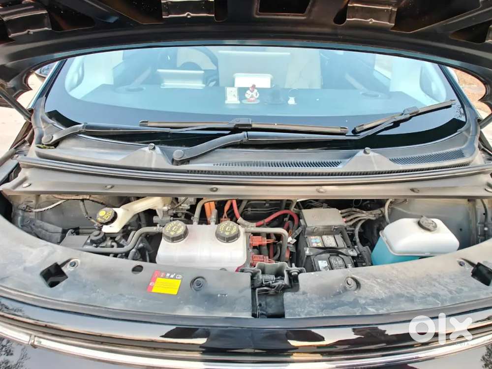 Mg Windsor Ev Essence Pro 52.9kw (2025) Electric 25,000km Driven