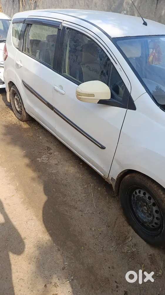 Maruti Suzuki Ertiga 2018 Cng & Hybrids 136000 Km Driven