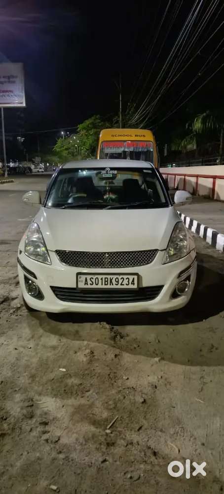 Maruti Suzuki Dzire 2014 Petrol Manual Second-hand