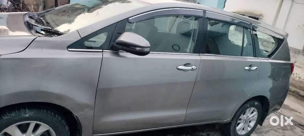 Toyota Innova Crysta 2019