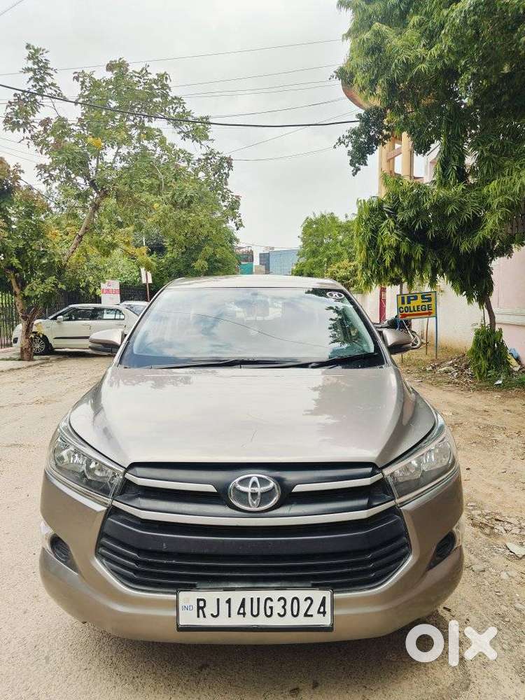 Toyota Innova Crysta 2.4 G Mt 8s, 2019, Diesel