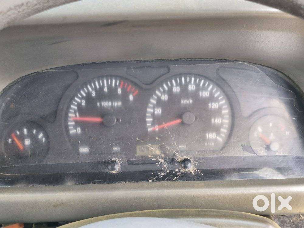 Tata Winger Deluxe - Hi Roof (non-ac), 2016, Diesel