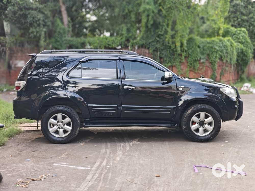 Toyota Fortuner 3.0 Diesel, 2010, Diesel