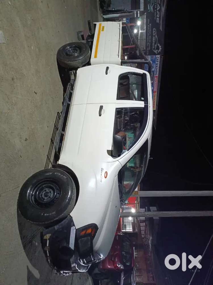 Mahindra Genio Diesel 2013 Variant