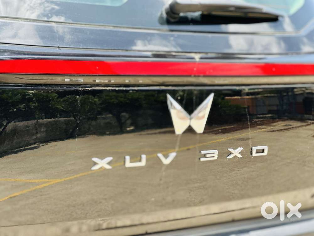 Mahindra Xuv 3xo Ax7 Diesel Mt, 2024, Diesel
