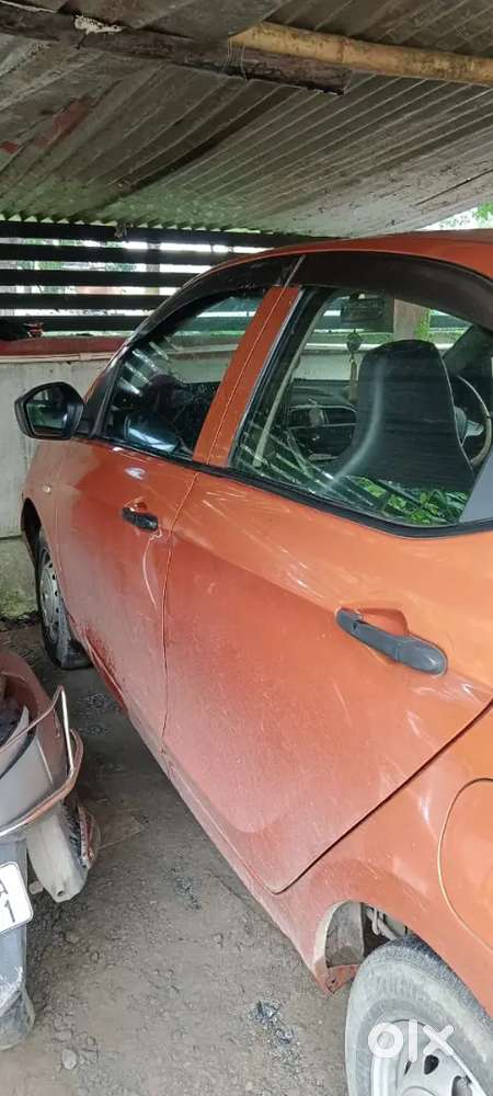Tata Tiago 2017