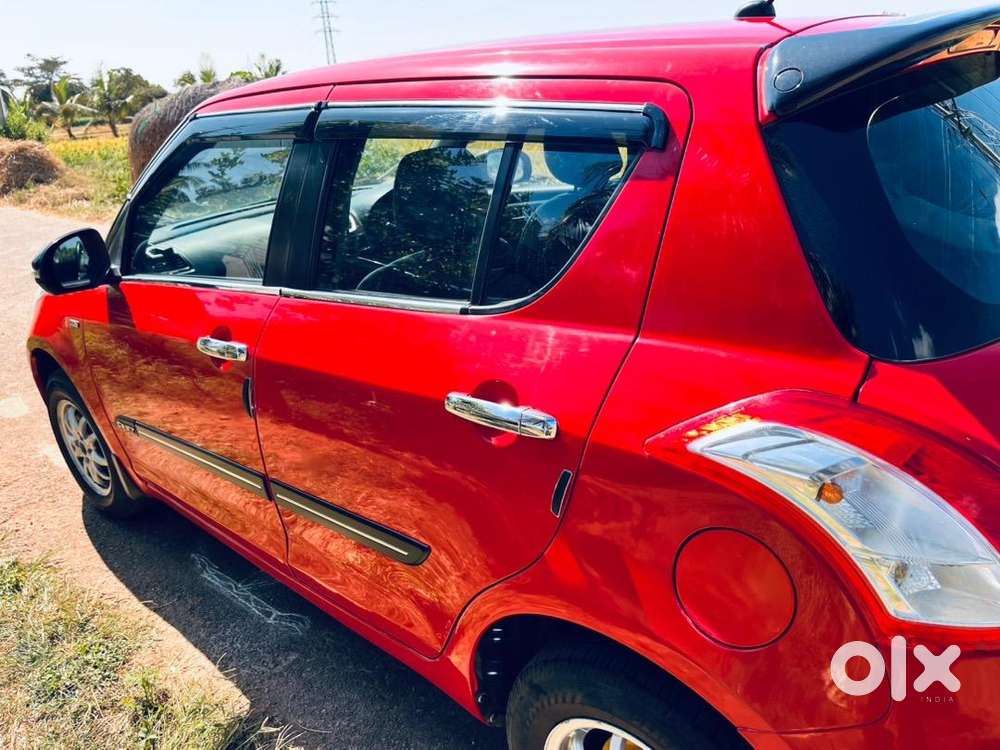 Maruti Suzuki Swift 2015 Diesel 99500 Km Driven
