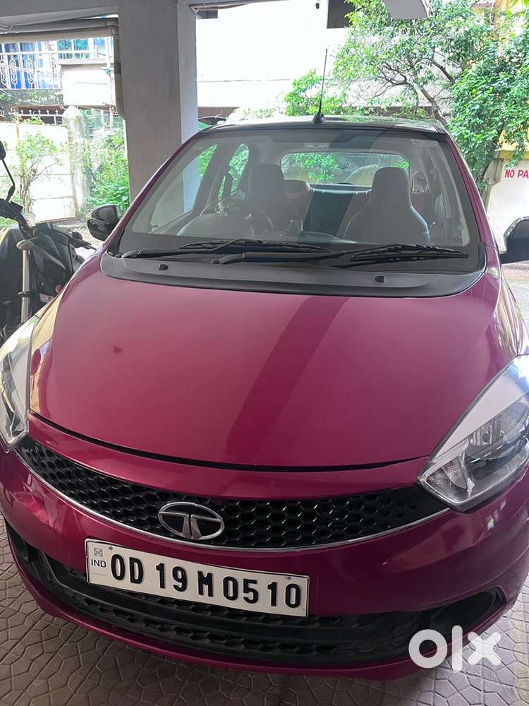 Tata Tiago Petrol 2018