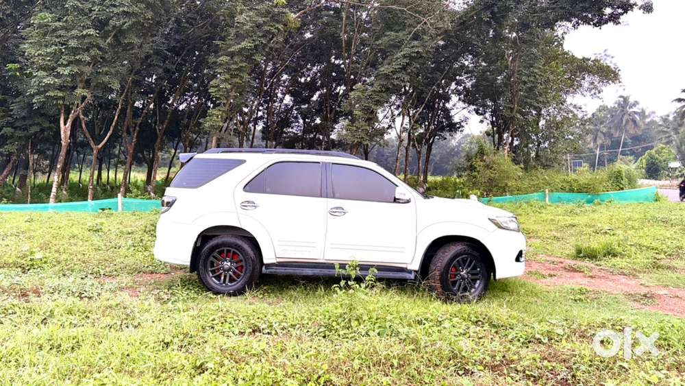 Toyota Fortuner Diesel 2015