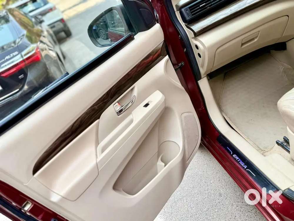 Maruti Suzuki Ertiga 2019 Petrol 70000 Km Driven