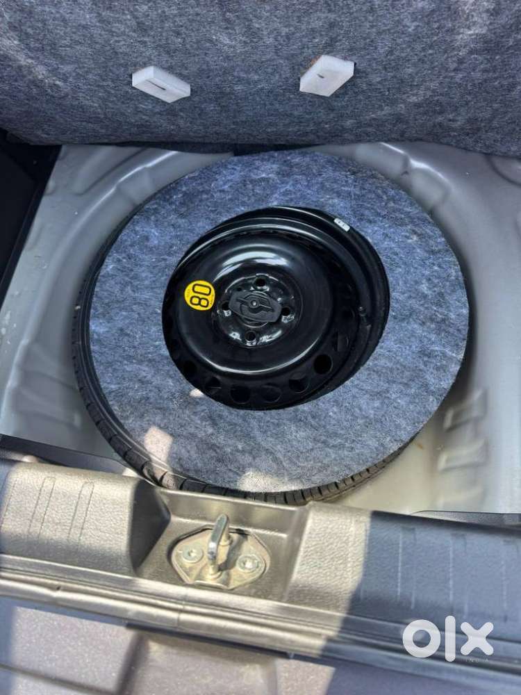 Maruti Suzuki Baleno Zeta, 2017, Petrol