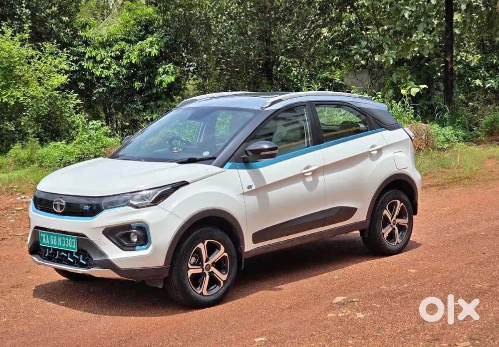 Tata Nexon Xz Plus Lux With Sunroof
