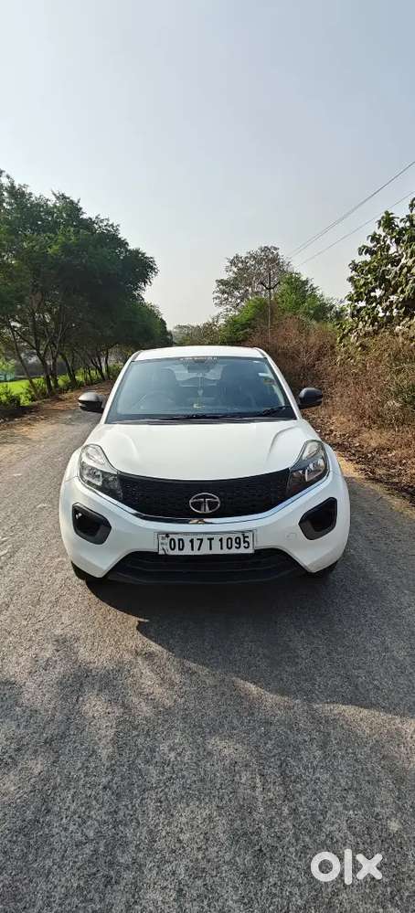 Tata Nexon 2019 Petrol Well Maintained