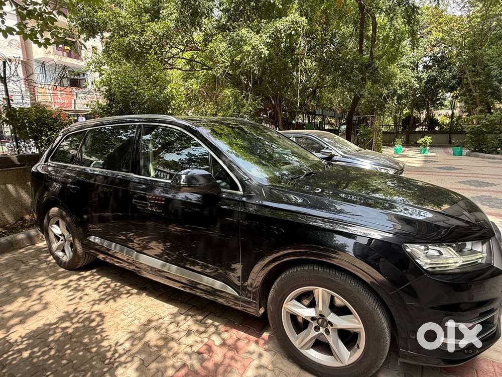 Under Warranty Audi Q7 For Sale