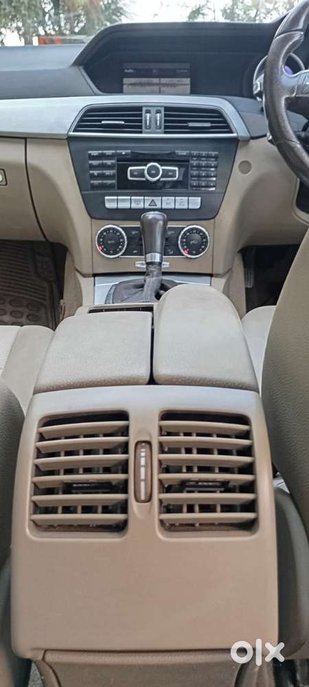 Mercedes-benz C-class 1.8 200k Elegance At, 2013, Petrol