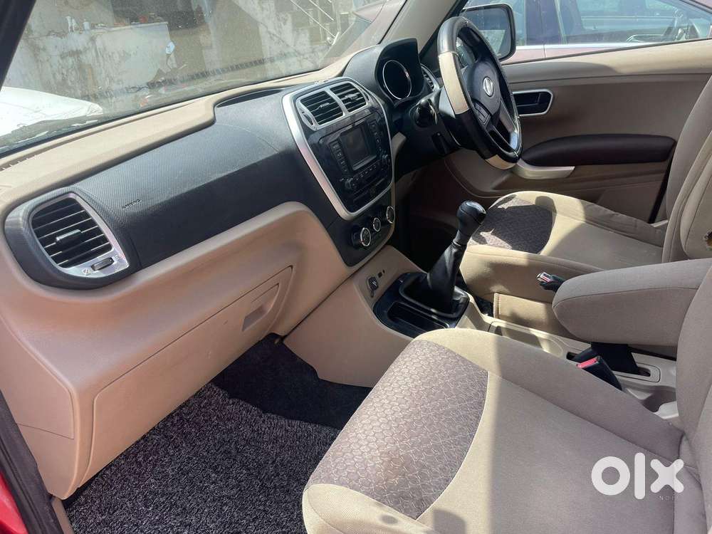 Mahindra Tuv 300 T8, 2019, Diesel