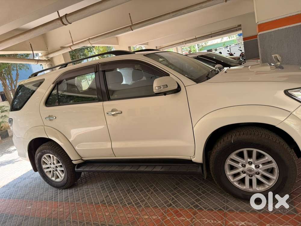 Toyota Fortuner 2013 Diesel Well Maintained