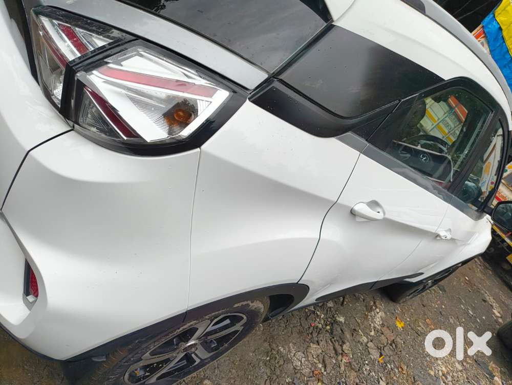 Tata Nexon 1.2 Revotron Xza Plus (o) Dark Edition, 2022, Petrol